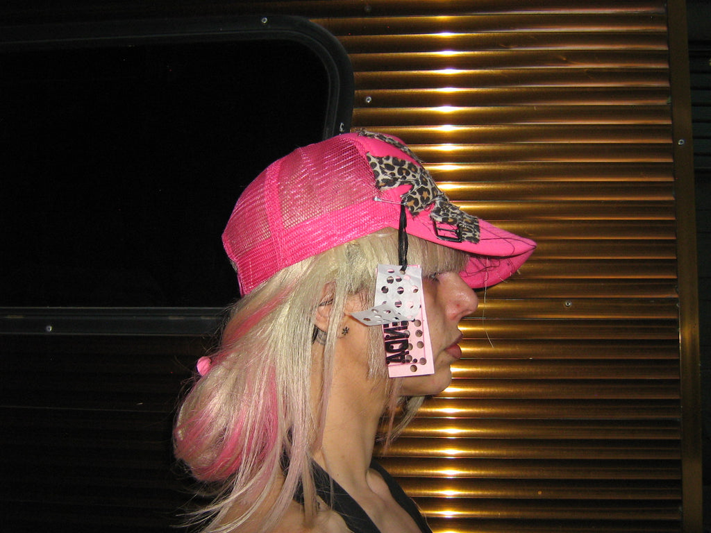 XP-PINKTRUCKER