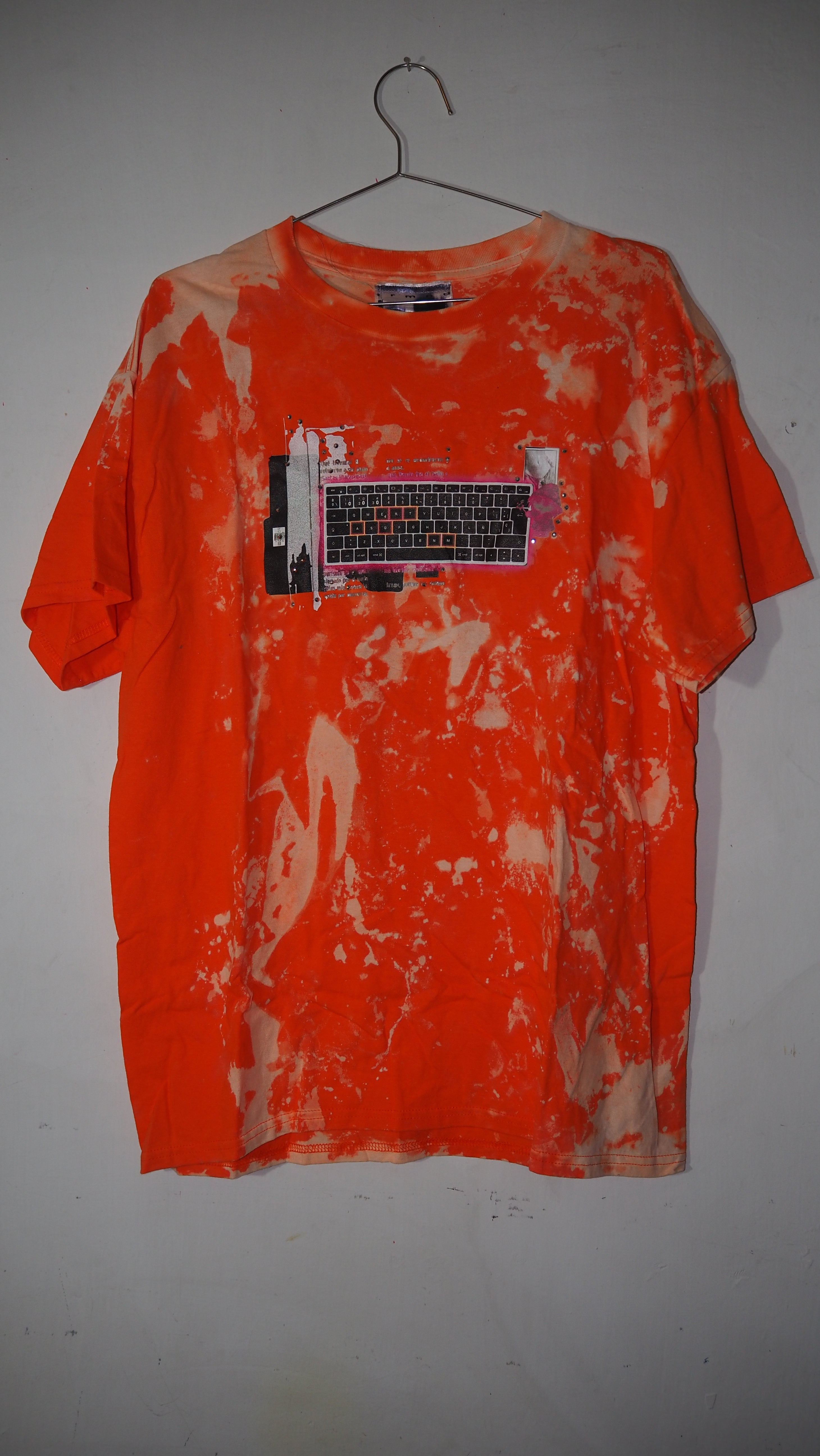 TYPEME-TSHIRT TANGEREACHED